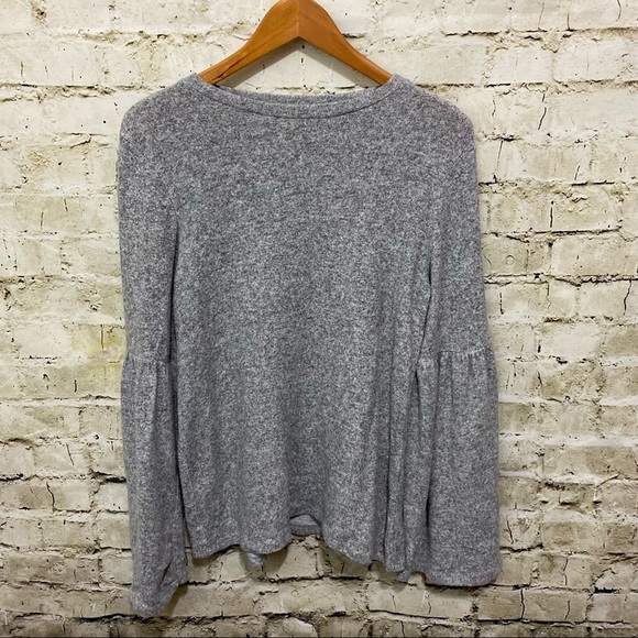 Zara Gray Soft Pullover Bell Sleeve Sweater - Picture 1 of 3